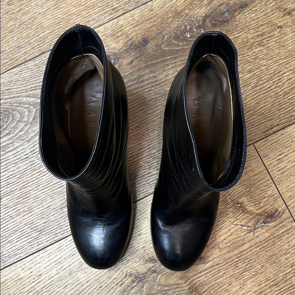 Marni Black Leather Pull On Ankle Boots Size 38 1/2/8.5US - Picture 4 of 10